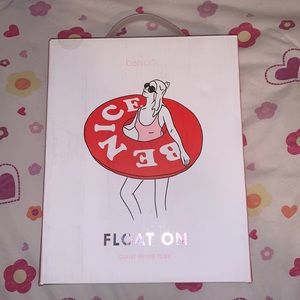 ban.do Float On Giant Inner Tube